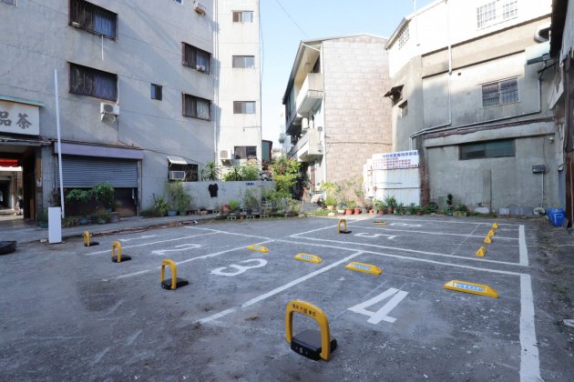 停車場 1
